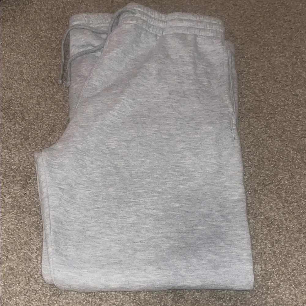 PacSun Light Gray Lounge Pants - Picture 1 of 4